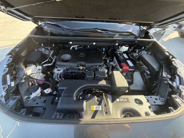 Certified 2023 Toyota RAV4 XLE Premium AWD/4WD image 34