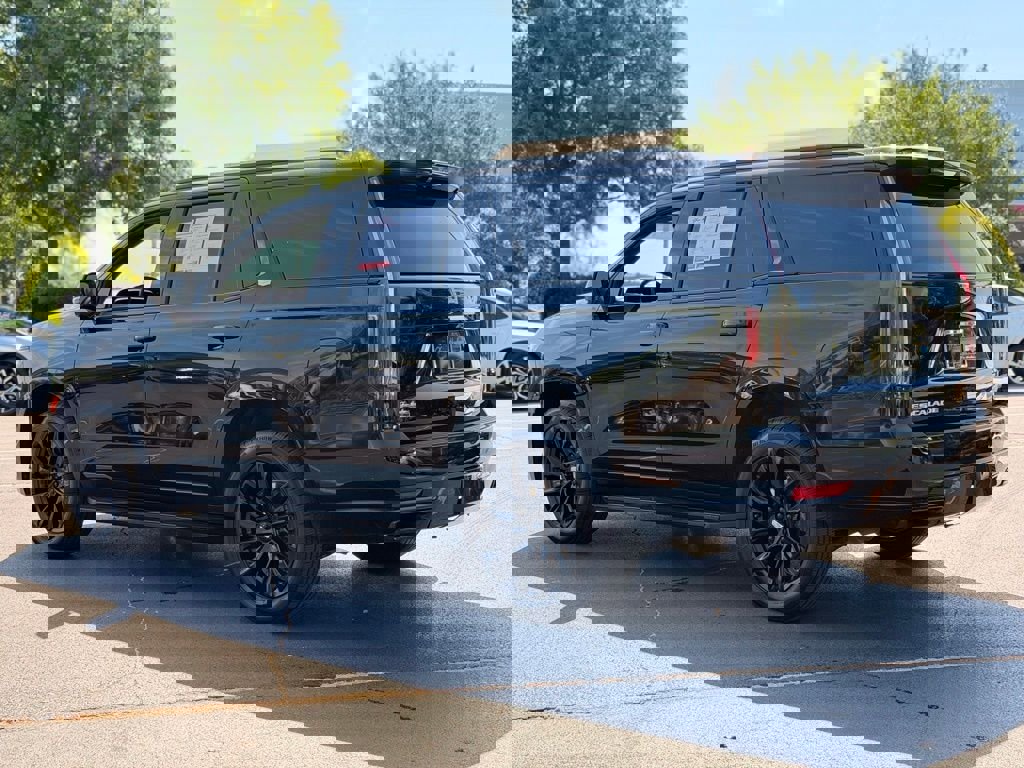 Used 2023 Cadillac Escalade Sport image 11