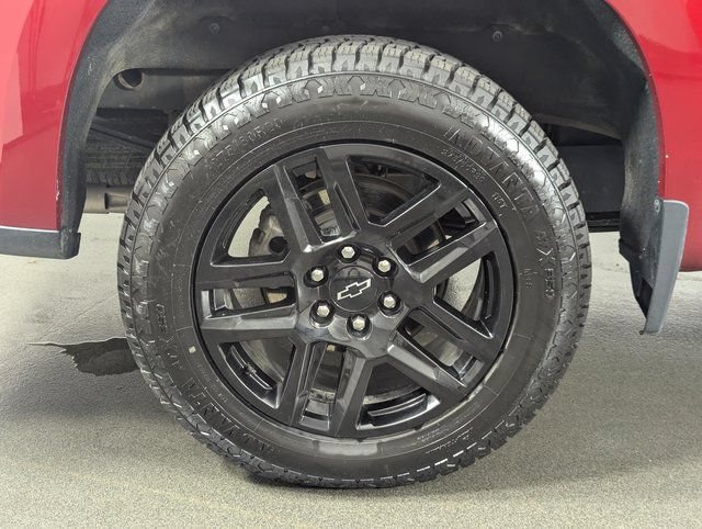 Used 2024 Chevrolet Silverado 1500 RST w/ Convenience Package II AWD/4WD image 13