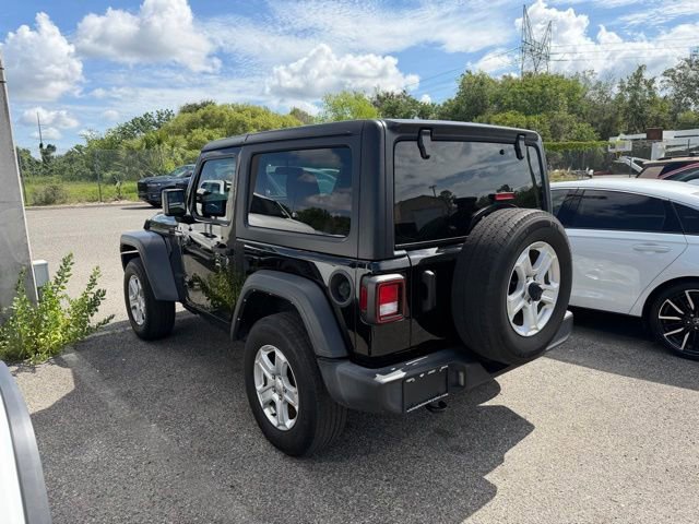 Used 2022 Jeep Wrangler Sport AWD/4WD image 4