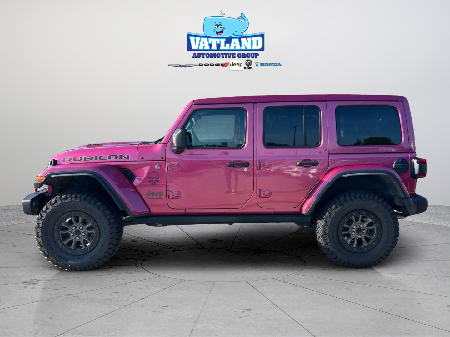 Used 2022 Jeep Wrangler Unlimited Rubicon w/ Xtreme Recon 35" Tire Package AWD/4WD image 2