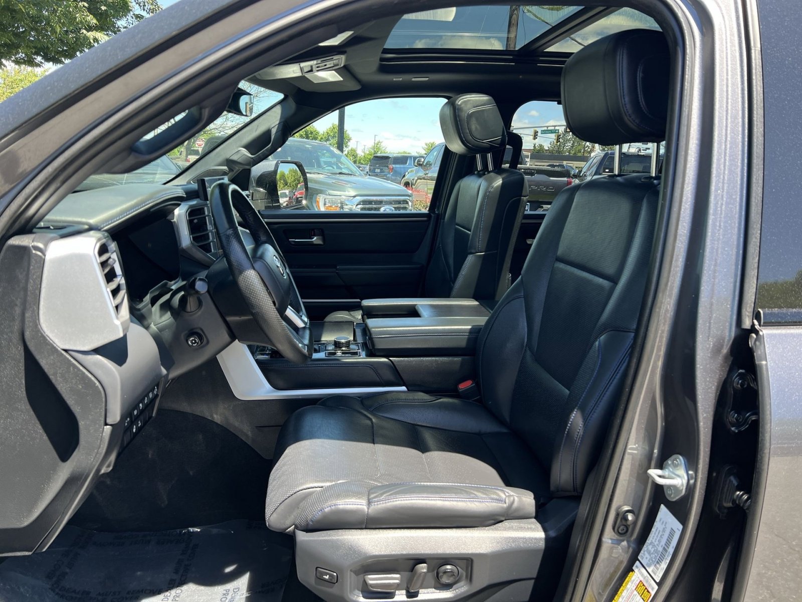 Used 2023 Toyota Sequoia Platinum AWD/4WD image 13
