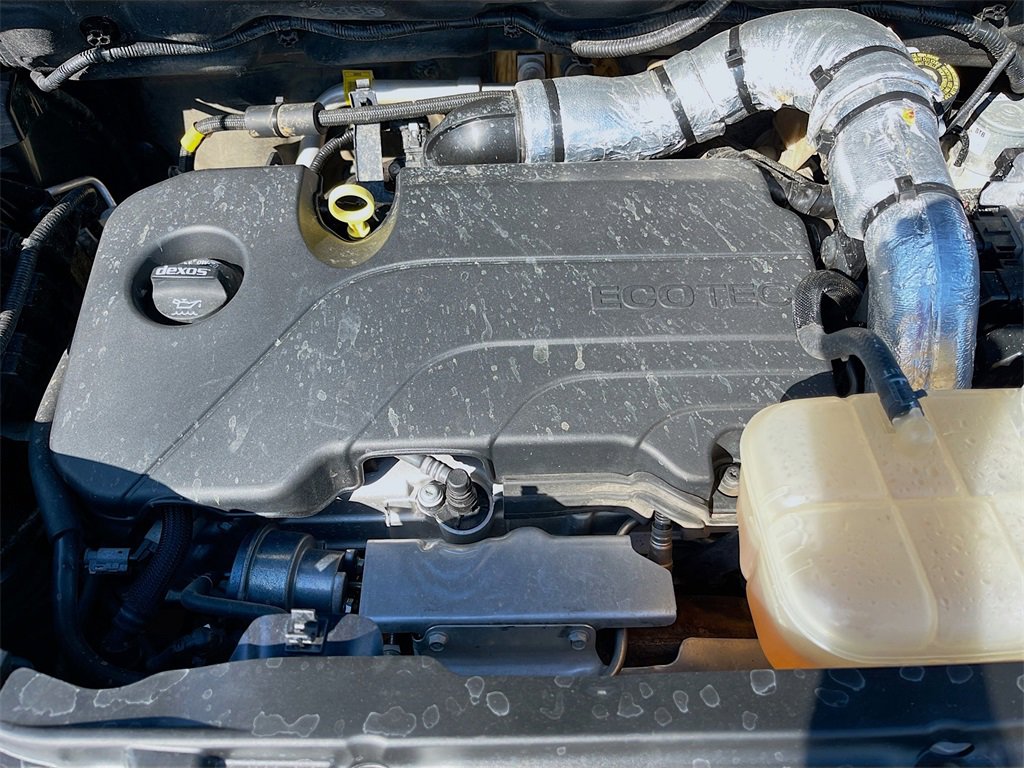 Used 2022 Chevrolet Trax LT w/ LT Convenience Package image 27