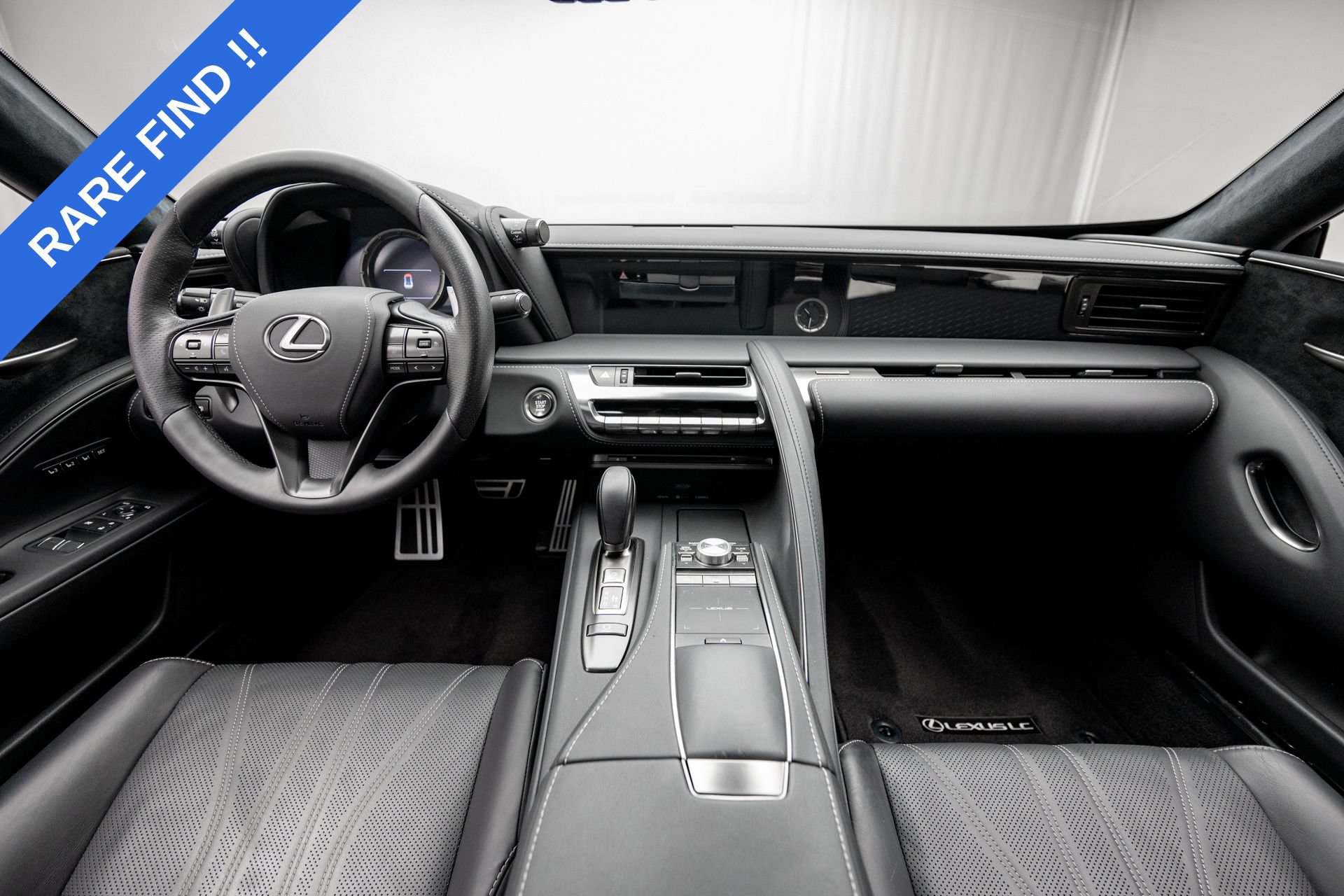 Used 2021 Lexus LC 500 Coupe w/ Touring Package RWD image 10