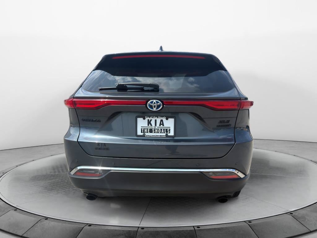 Used 2021 Toyota Venza XLE w/ Carpet Mat Package (TMS) AWD/4WD image 4