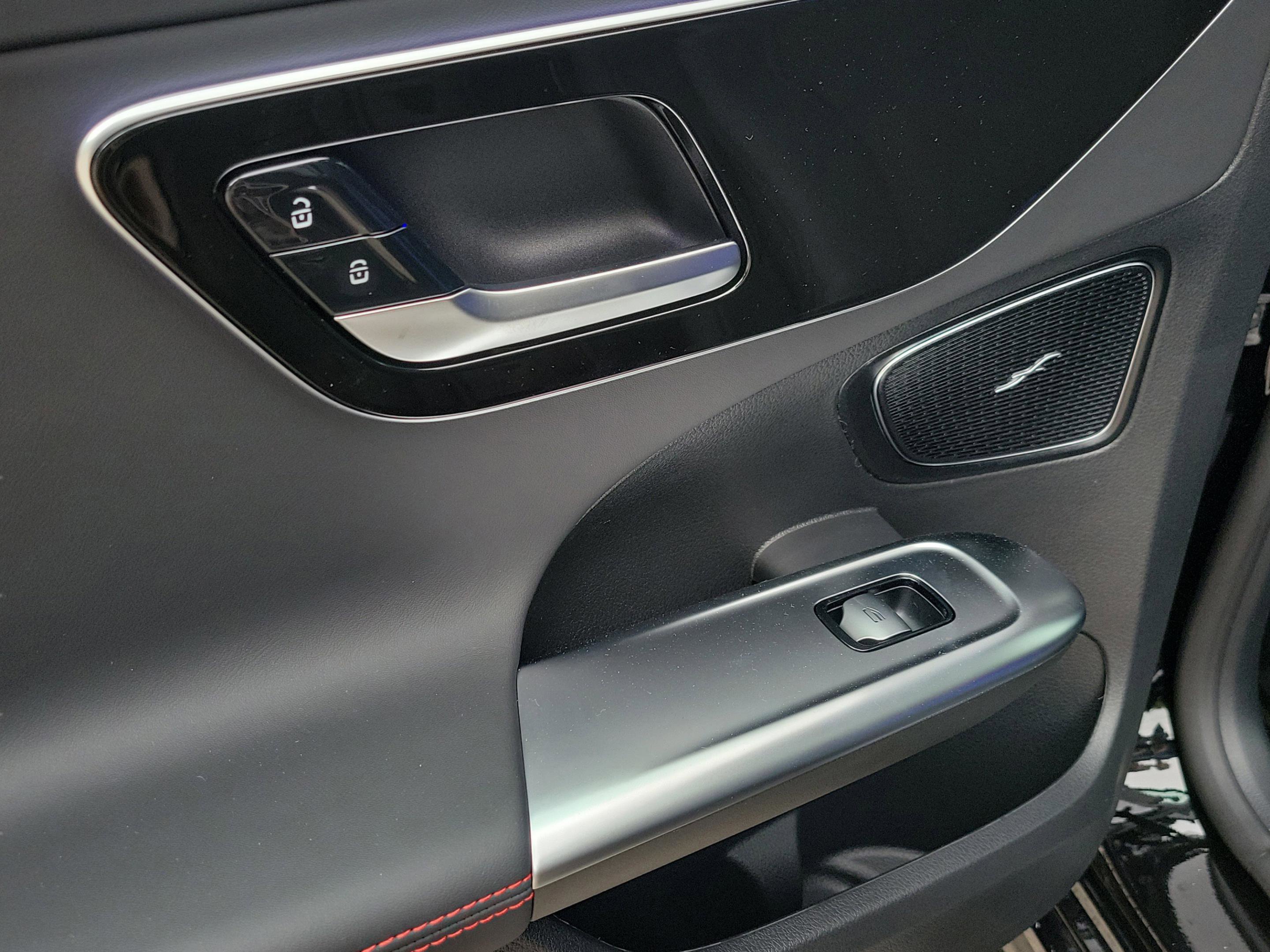 New 2026 Mercedes-Benz C 43 AMG 4MATIC Sedan image 9