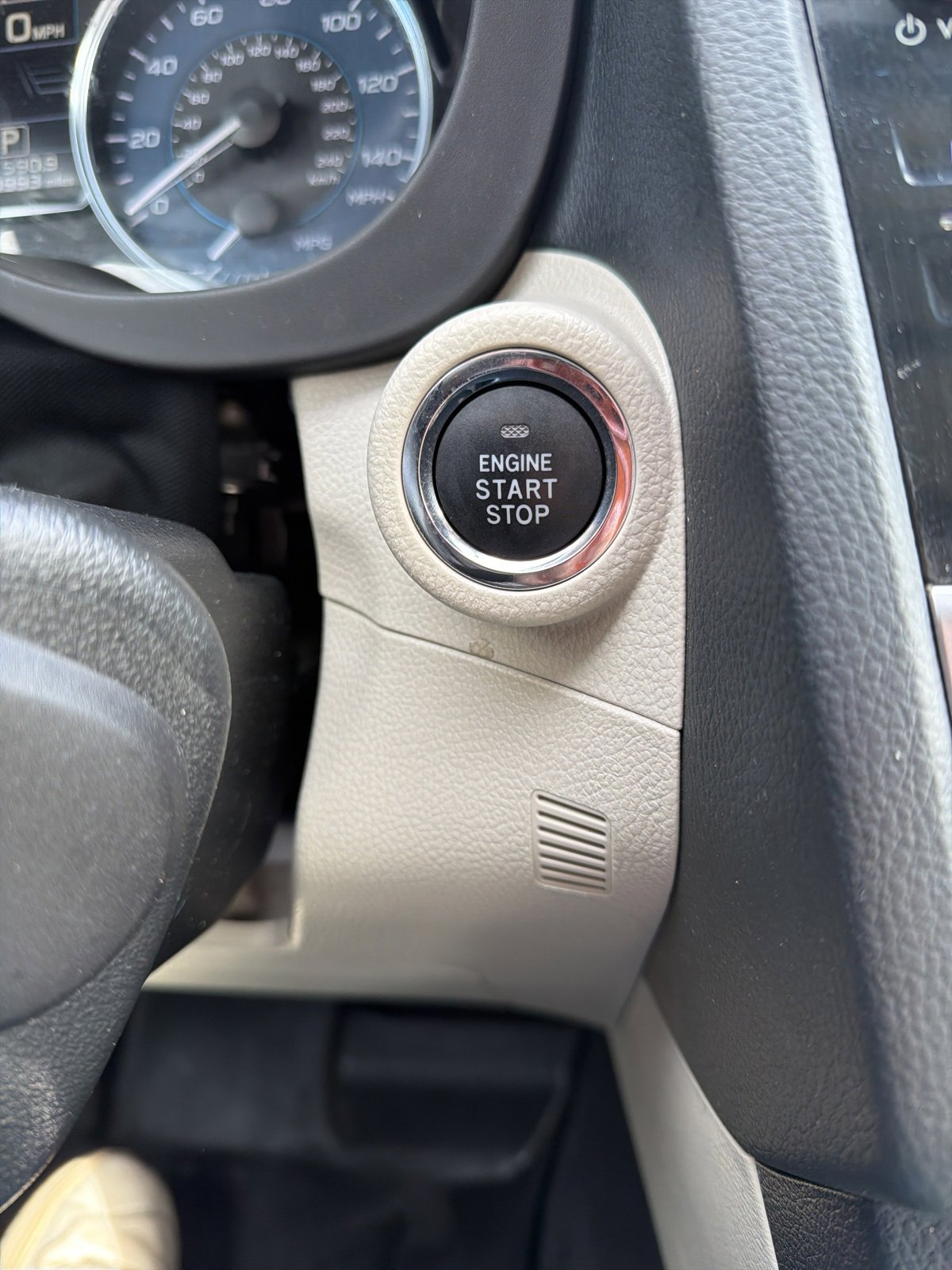 Used 2016 Subaru Impreza 2.0i Limited image 66