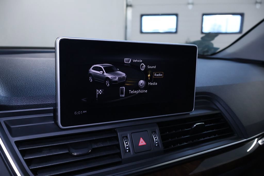 Used 2018 Audi Q5 2.0T Premium Plus w/ Premium Plus Package image 36