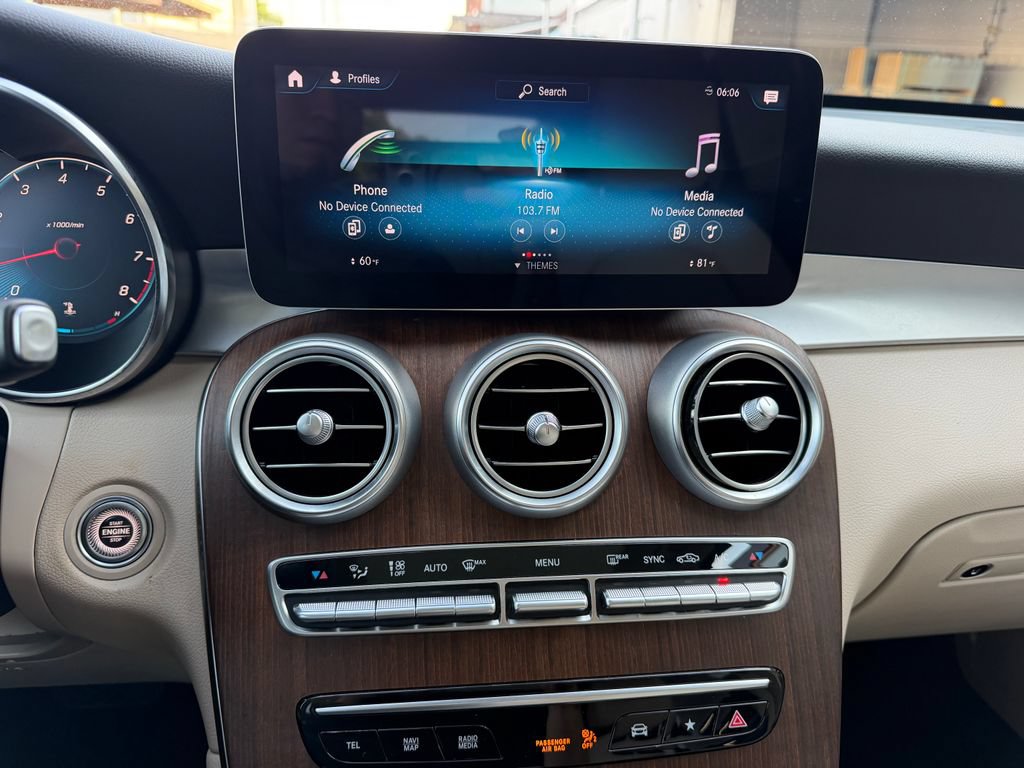 Used 2021 Mercedes-Benz GLC 300 4MATIC image 10