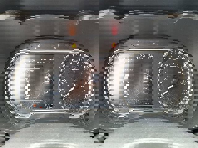 Used 2024 Nissan Versa SR w/ Trunk Package image 25