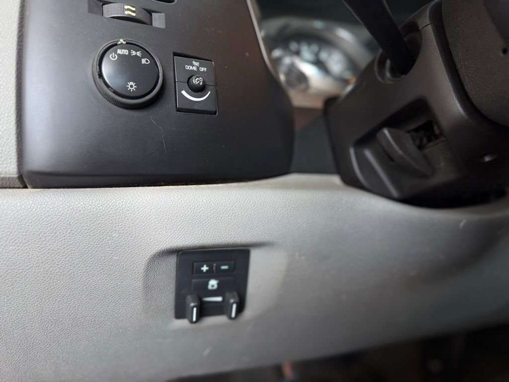 Used 2013 Chevrolet Silverado 3500 W/T image 29