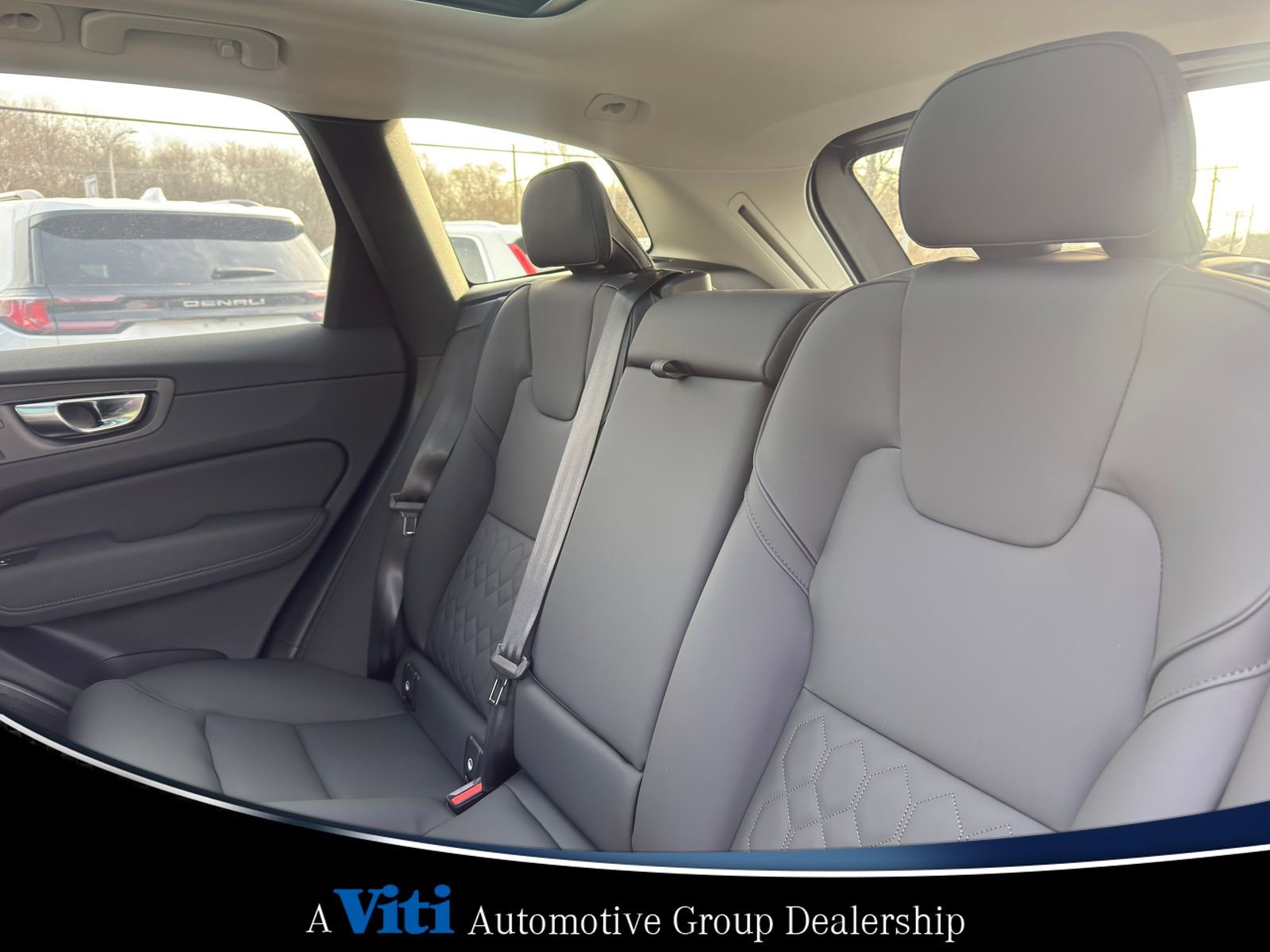 Used 2026 Volvo XC60 B5 Plus w/ Protection Package Premier image 15