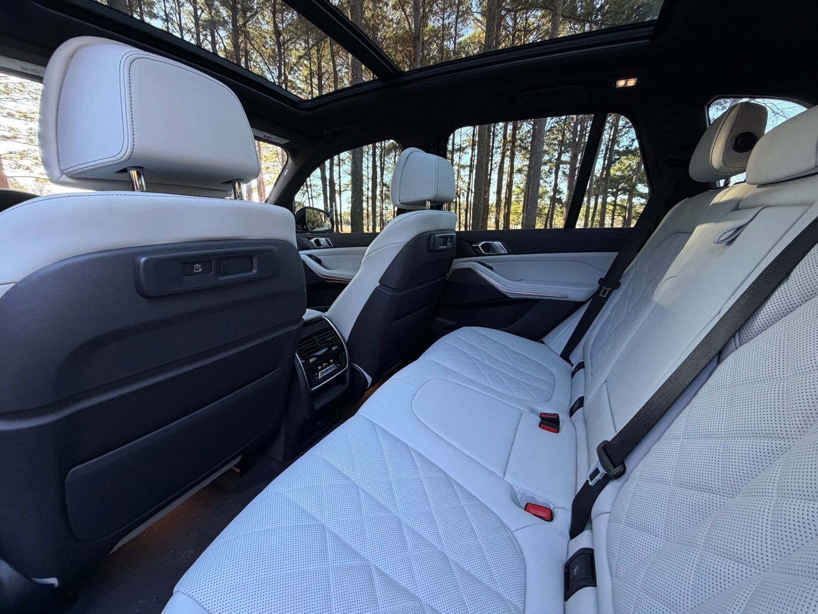 Certified 2023 BMW X5 xDrive40i w/ Luxury Seating Package image 15