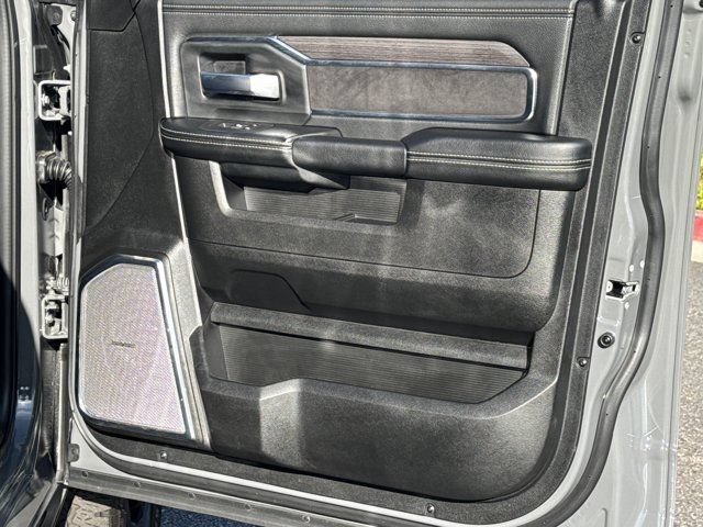 Certified 2026 RAM 2500 Laramie AWD/4WD image 16