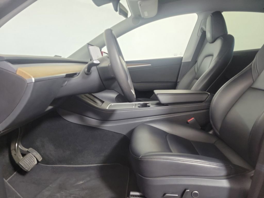 Used 2023 Tesla Model Y Long Range image 12