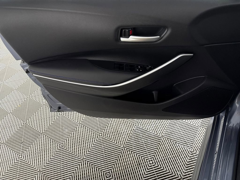 Used 2022 Toyota Corolla SE image 9