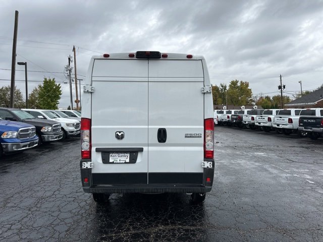 Used 2025 RAM ProMaster 2500 w/ Cold Weather Group image 6