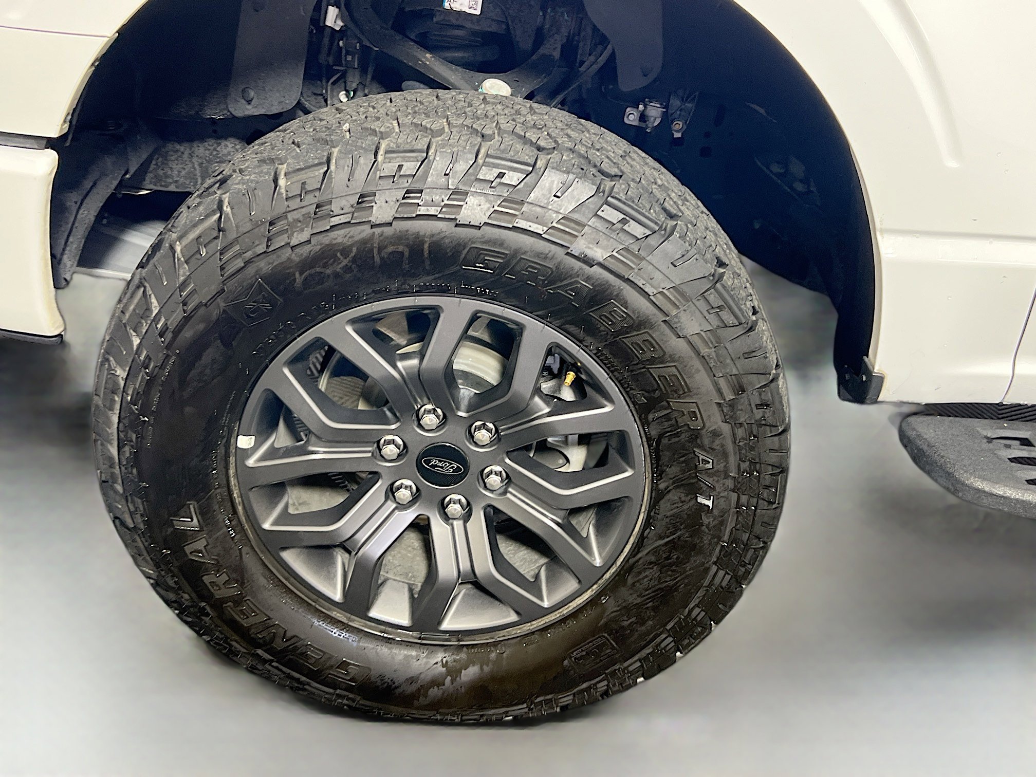 Used 2023 Ford F150 Tremor w/ Equipment Group 402A High image 13