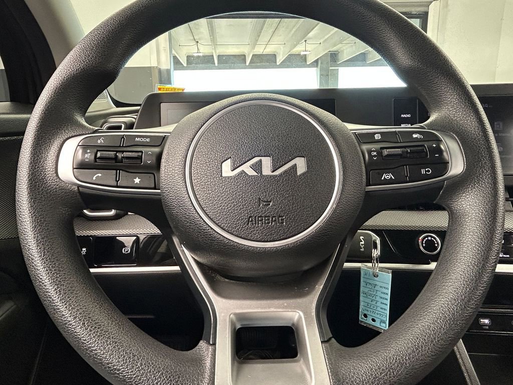 Used 2024 Kia Sportage LX image 23