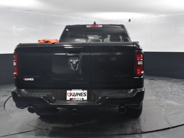 New 2026 RAM 1500 Big Horn AWD/4WD image 8