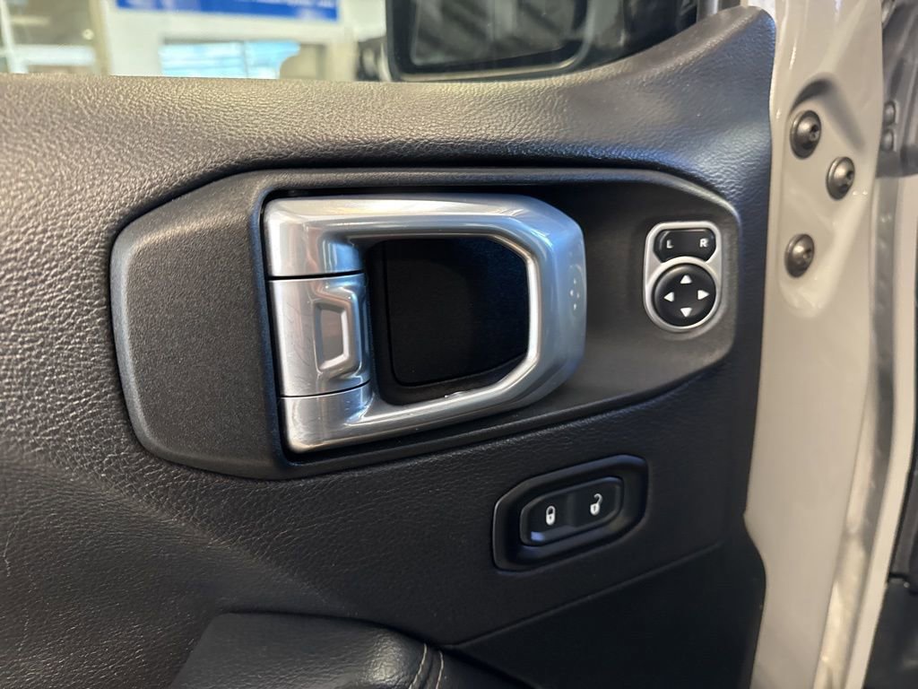 Used 2021 Jeep Wrangler Unlimited Sahara w/ Uconnect 4C Nav & Sound Group image 20