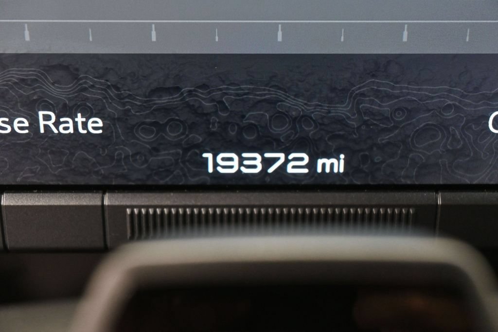 Used 2025 GMC Hummer EV 3X AWD/4WD image 13