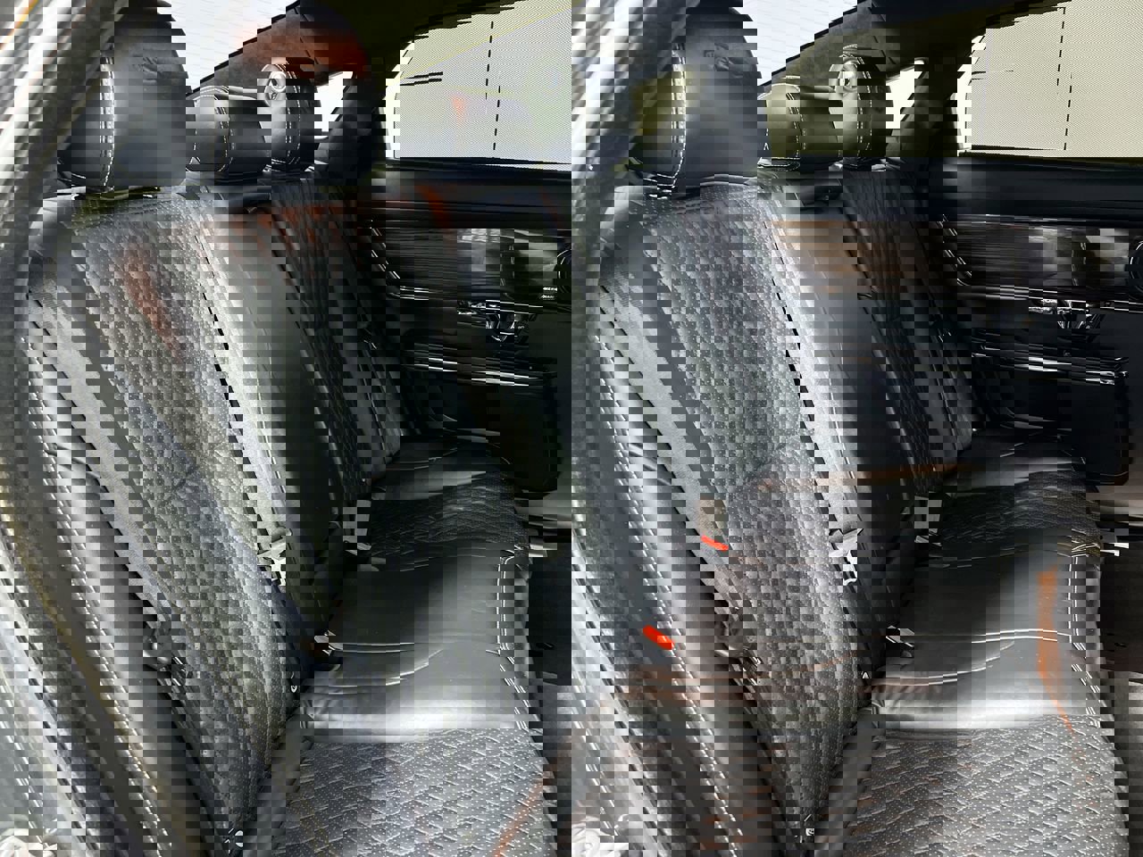 Used 2018 Jaguar XJ L Portfolio image 28