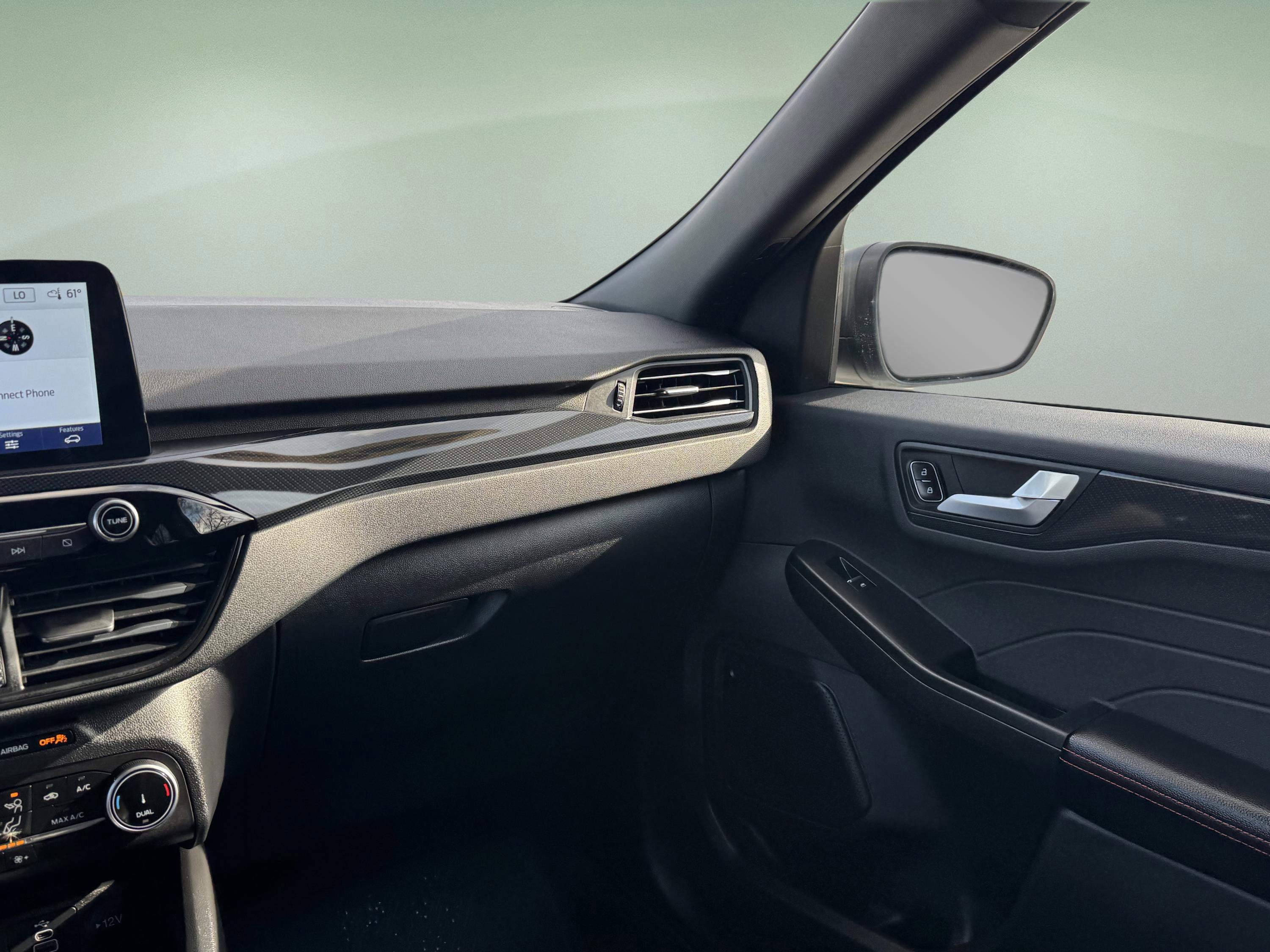 Used 2025 Ford Escape ST-Line image 18