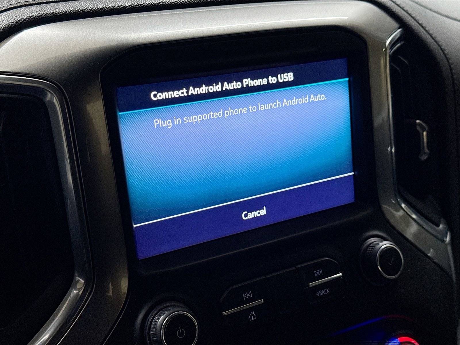 Used 2020 Chevrolet Silverado 1500 LT image 14