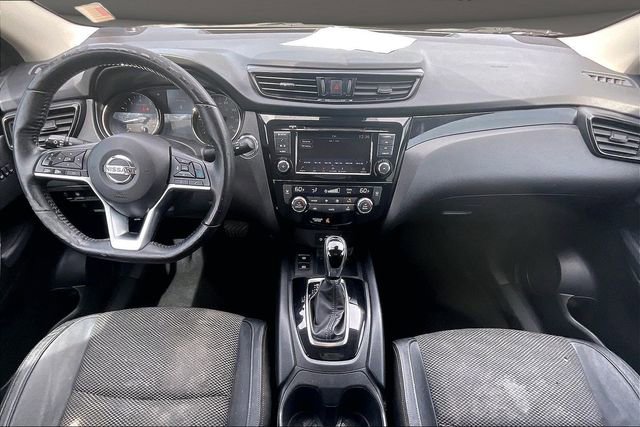 Certified 2021 Nissan Rogue Sport SV w/ Technology Package FWD image 14