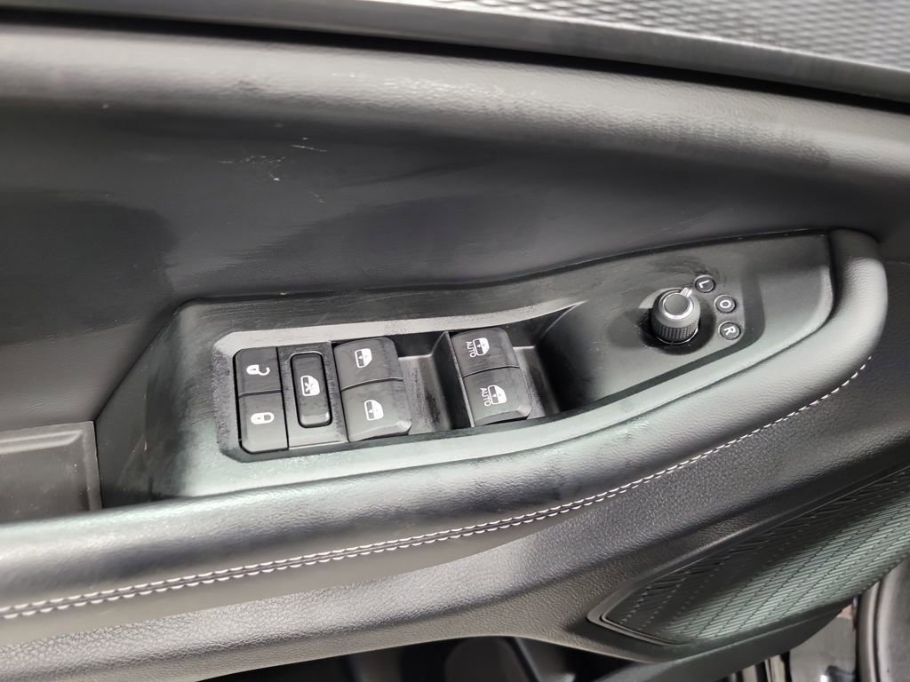 New 2025 Jeep Grand Cherokee L Laredo w/ Luxury Tech Group I image 14