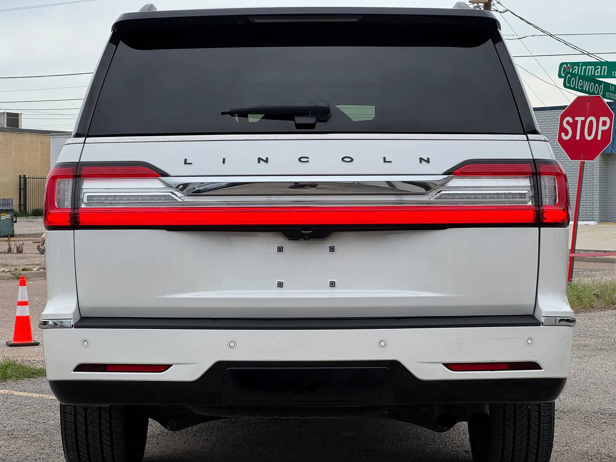 Used 2021 Lincoln Navigator L Black Label w/ Special Edition Package AWD/4WD image 5