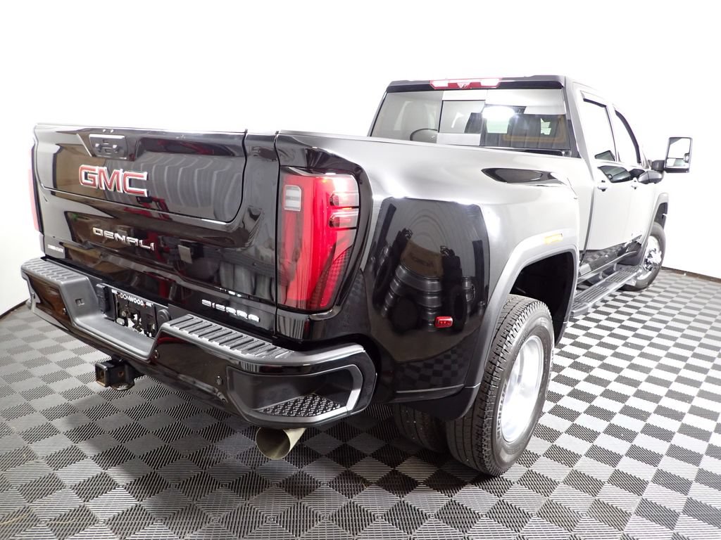 Used 2024 GMC Sierra 3500 Denali w/ Denali Reserve Package AWD/4WD image 20
