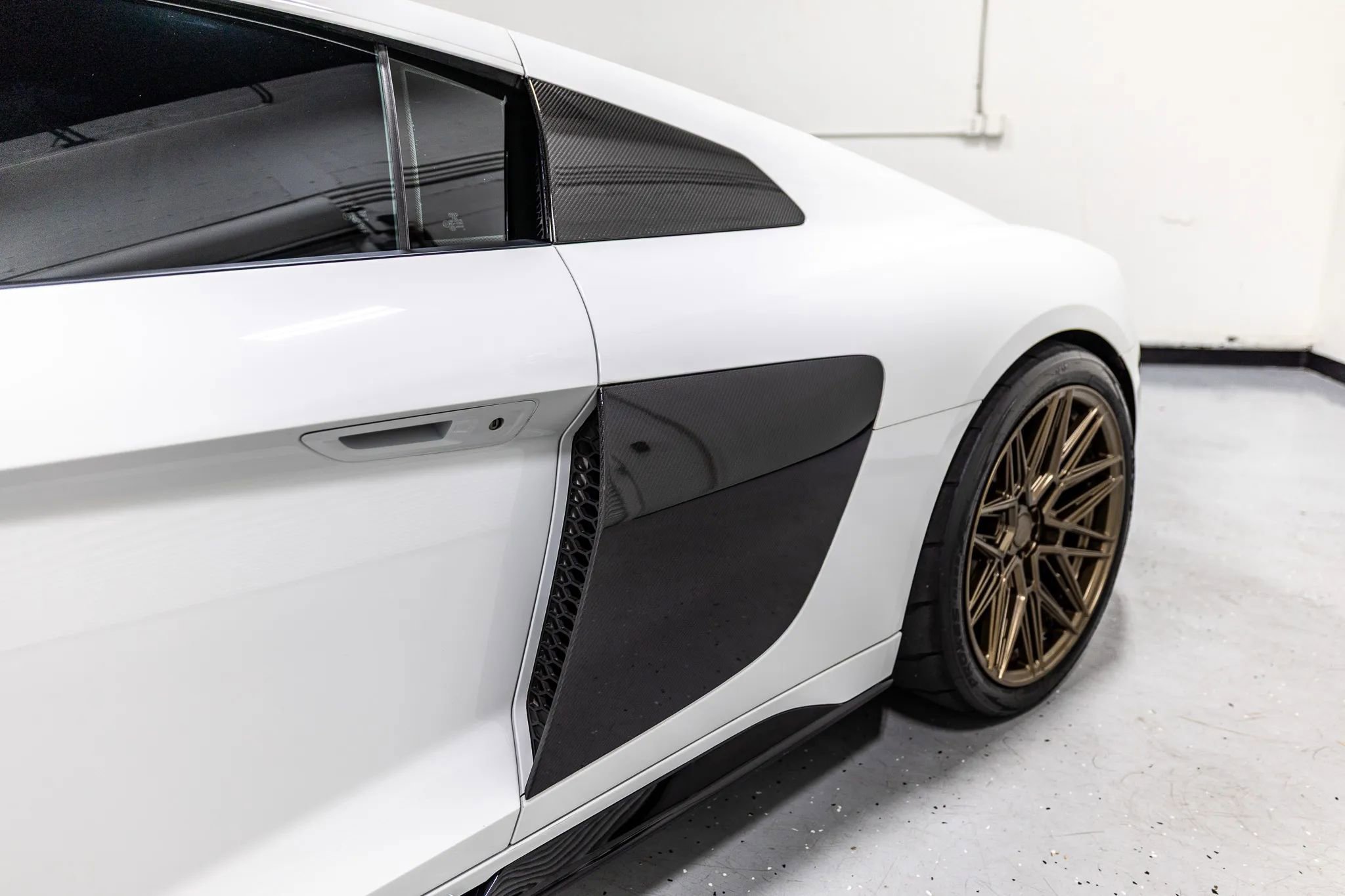 Used 2023 Audi R8 V10 performance RWD image 29