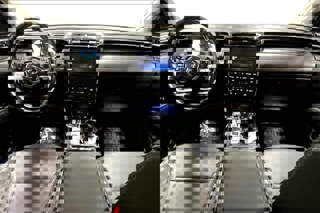 Used 2024 Hyundai Tucson Limited image 15