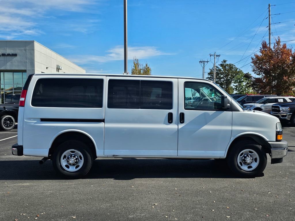 Used 2019 Chevrolet Express 3500 LT w/ LT Preferred Equipment Group image 5