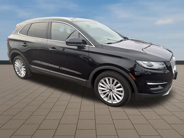 Used 2019 Lincoln MKC Premiere image 8