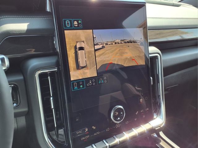 New 2026 GMC Yukon XL Elevation AWD/4WD image 9