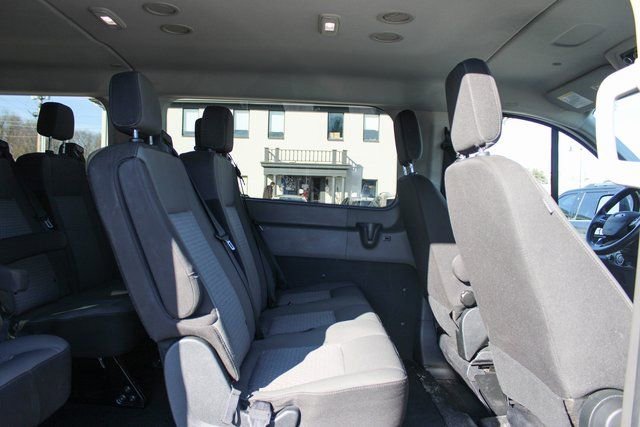 Used 2024 Ford Transit 350 XLT image 29