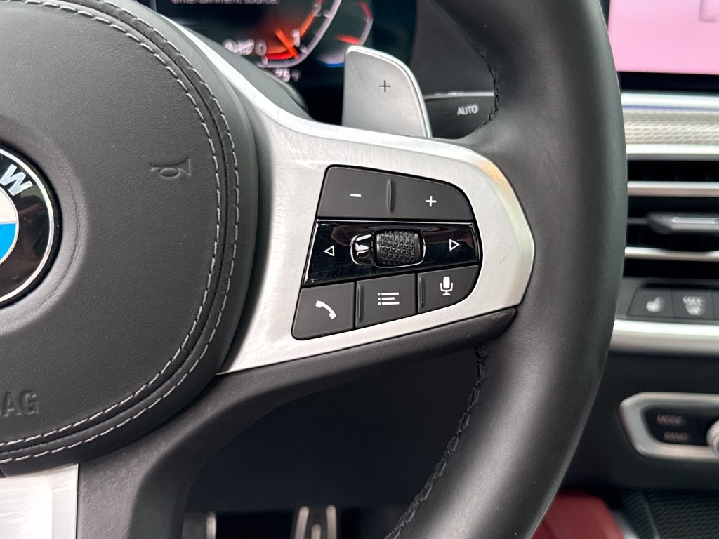 Used 2020 BMW X6 sDrive40i w/ Executive Package RWD image 17