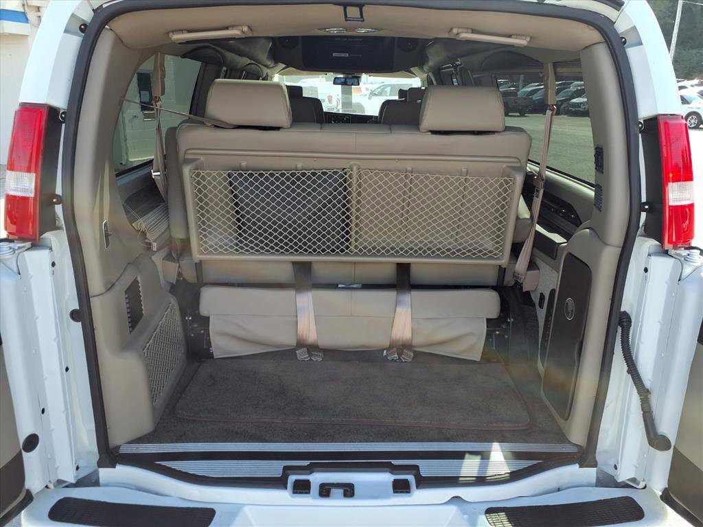 New 2025 GMC Savana 2500 Work Van w/ Driver Convenience Package image 23