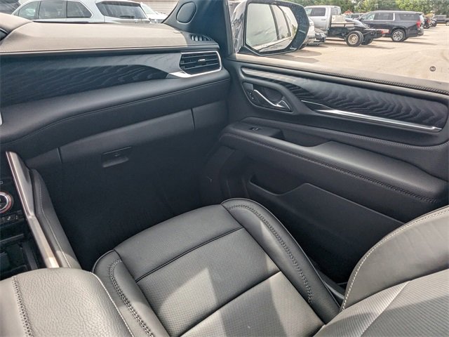 Used 2024 GMC Yukon XL Denali image 20