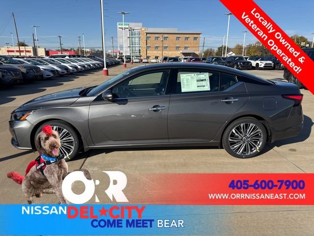 New 2025 Nissan Altima 2.5 SL FWD image 2