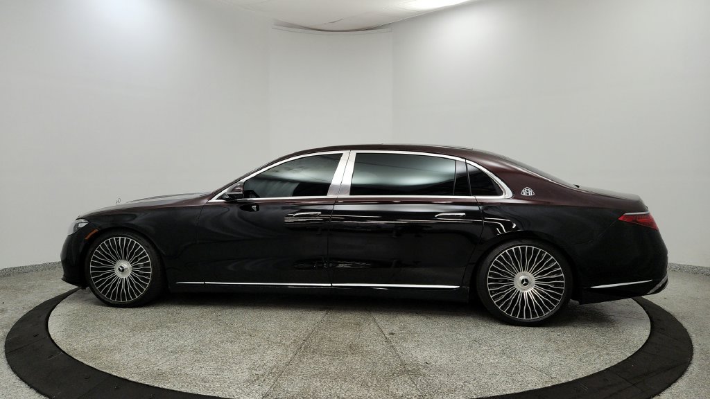 Used 2022 Mercedes-Benz Maybach S 580 4MATIC image 2