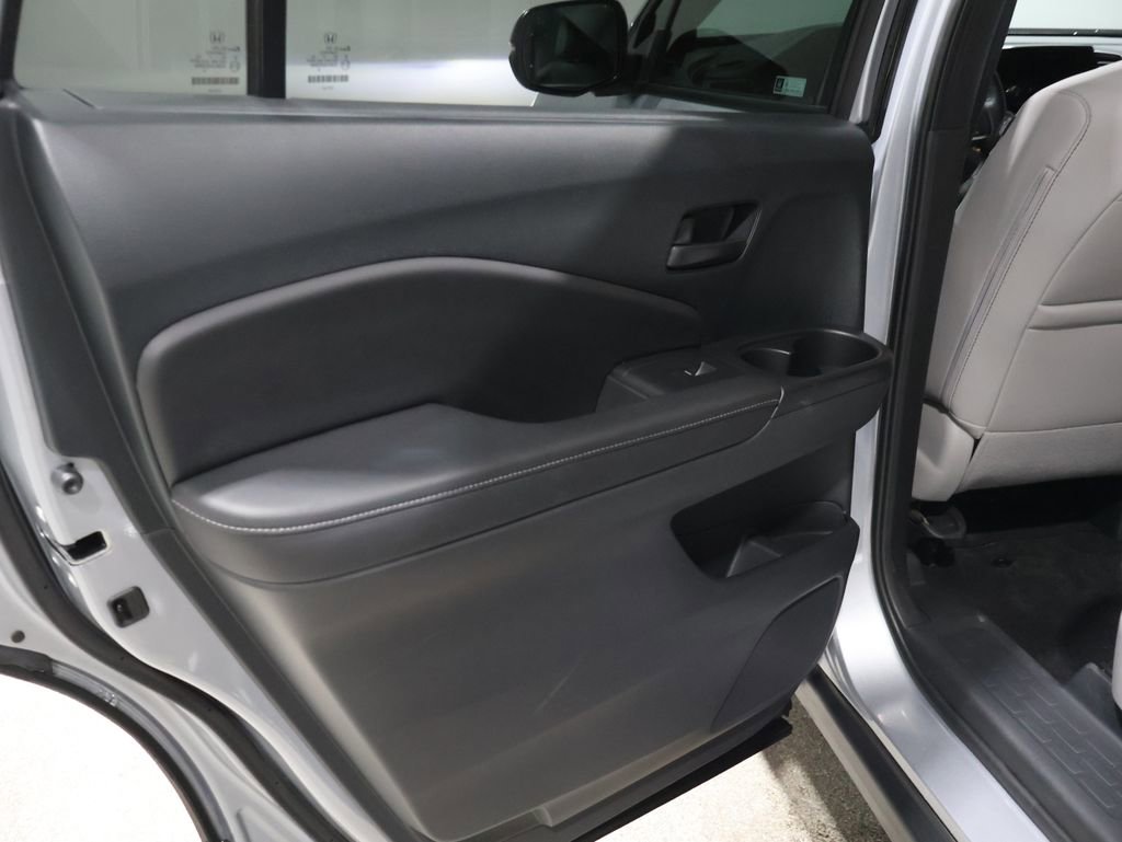 Used 2023 Honda Passport EX-L image 19