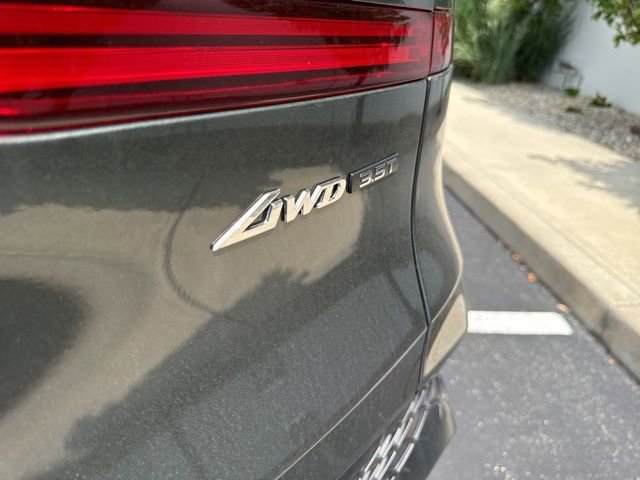 Used 2025 Genesis GV70 3.5T Sport w/ Sport Advanced Package image 13