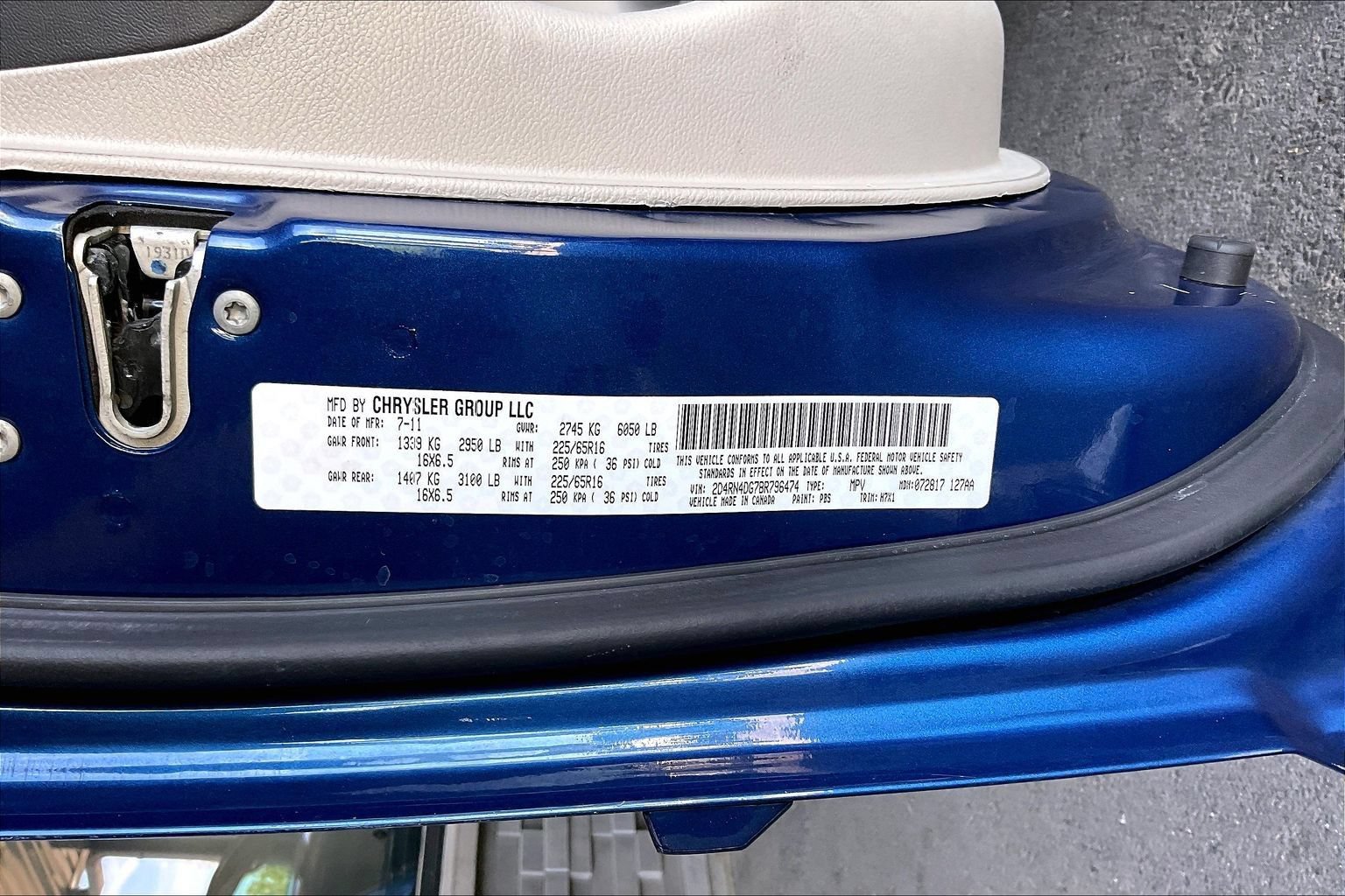 Used 2011 Dodge Grand Caravan Express FWD image 16