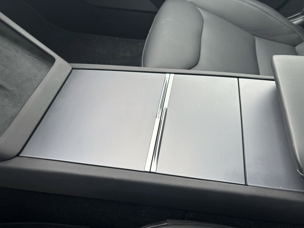 Used 2024 Tesla Model 3 image 23