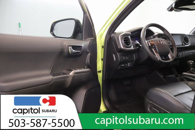 Used 2023 Toyota Tacoma TRD Sport w/ TRD Premium Sport Package AWD/4WD image 8