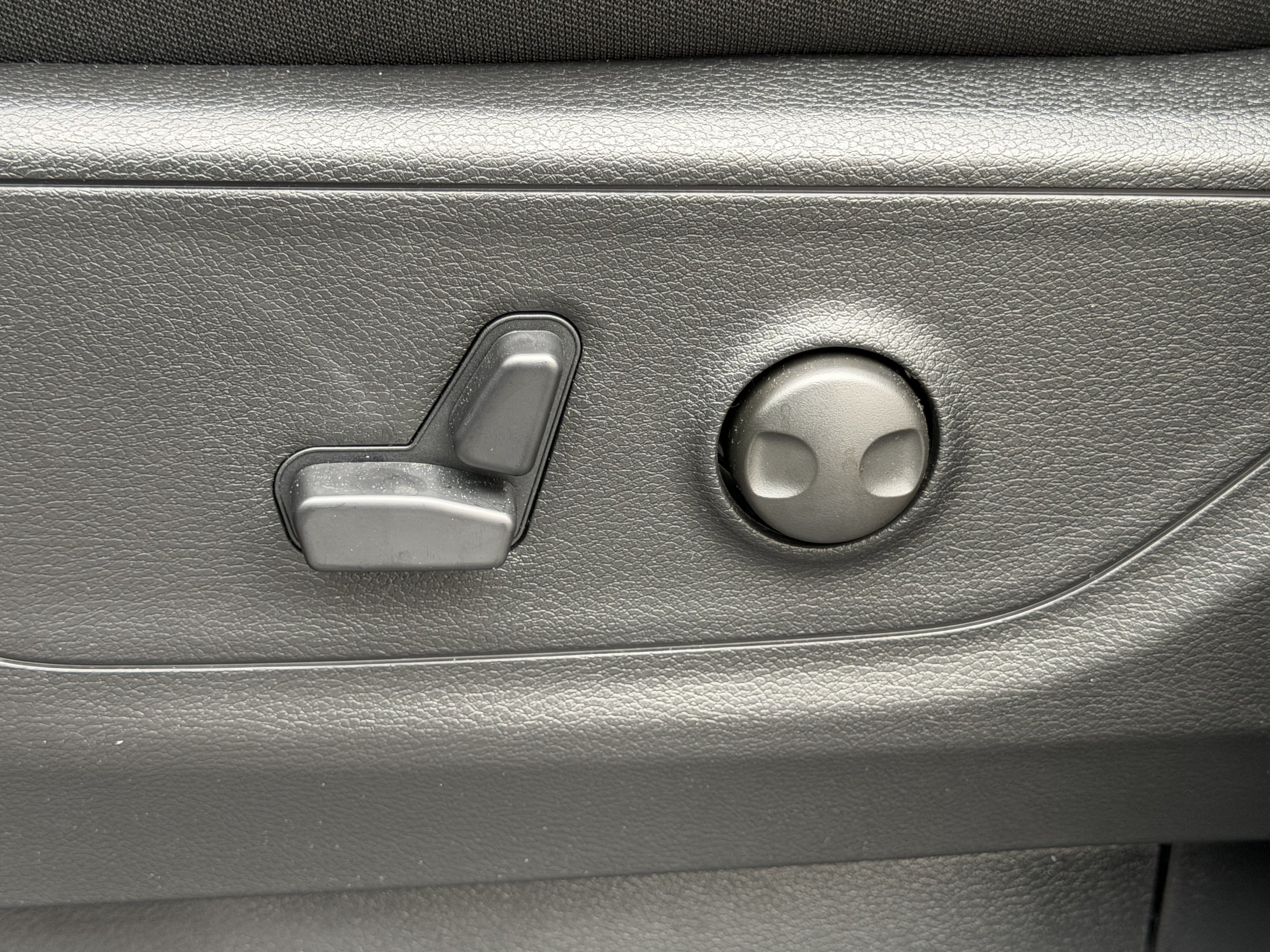 New 2026 RAM 1500 Big Horn RWD image 22